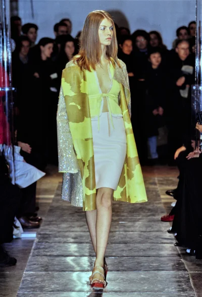 Look 3